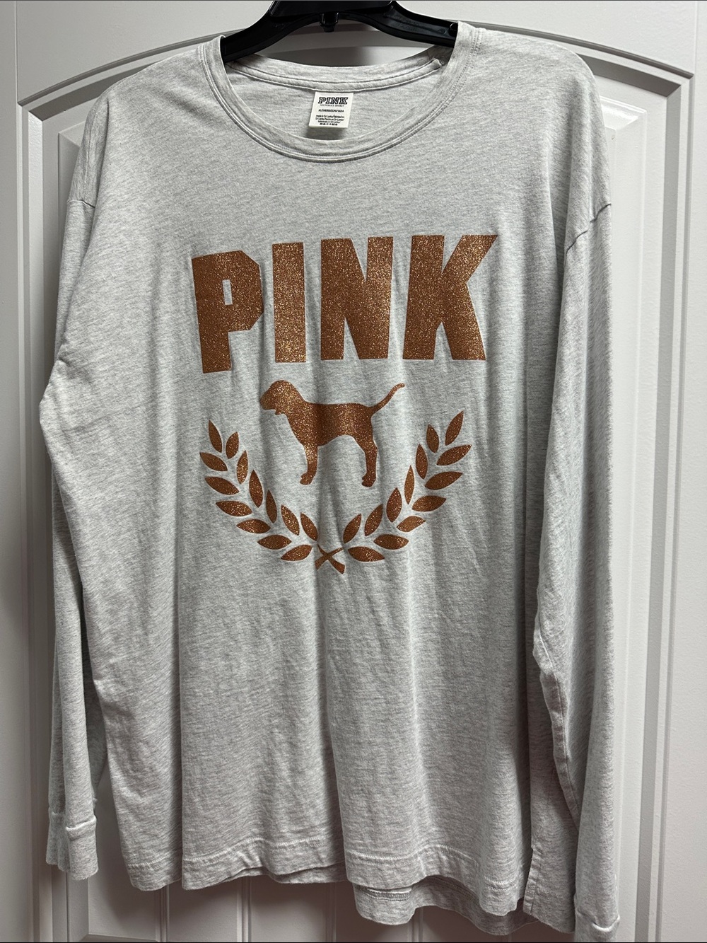 PINK Victoria's Secret Light Gray Long-Sleeve Tee with Metallic Copper Logo XL